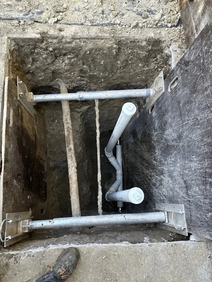 Experienced plumber completing Gas Line Repair work in Fort Leonard Wood